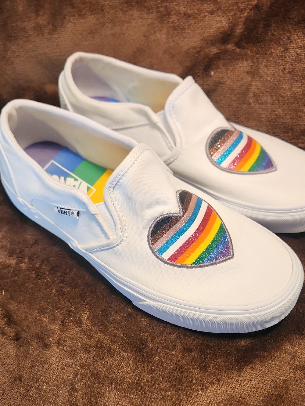 Vans Womens White Slip-On Sneakers with Rainbow Heart Patch Size 7.5